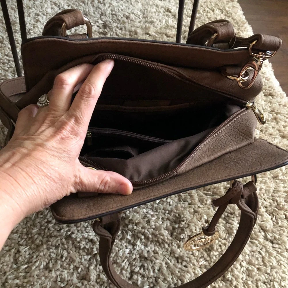 *SOLD* NWOT, Sorrentino, Beautiful Ladies Purse - Picture 13 of 16